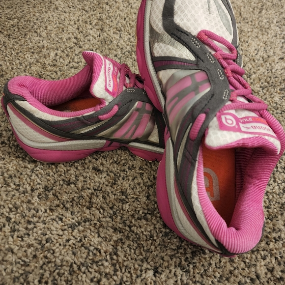 Brooks Pure Cadence - Picture 2 of 10